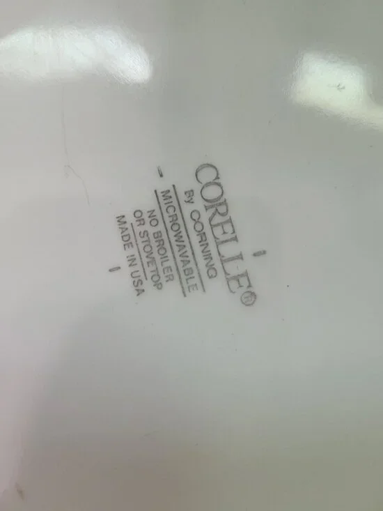 Corelle By Corning Winding Gate White Bowl Black Floral Swirl Pattern 8.5" Diame - Picture 9 of 9